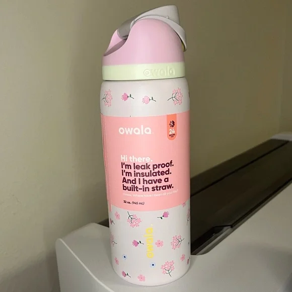 Owala 32 oz Insulated Pink Floral Water Bottle — New 🌷💐🌸